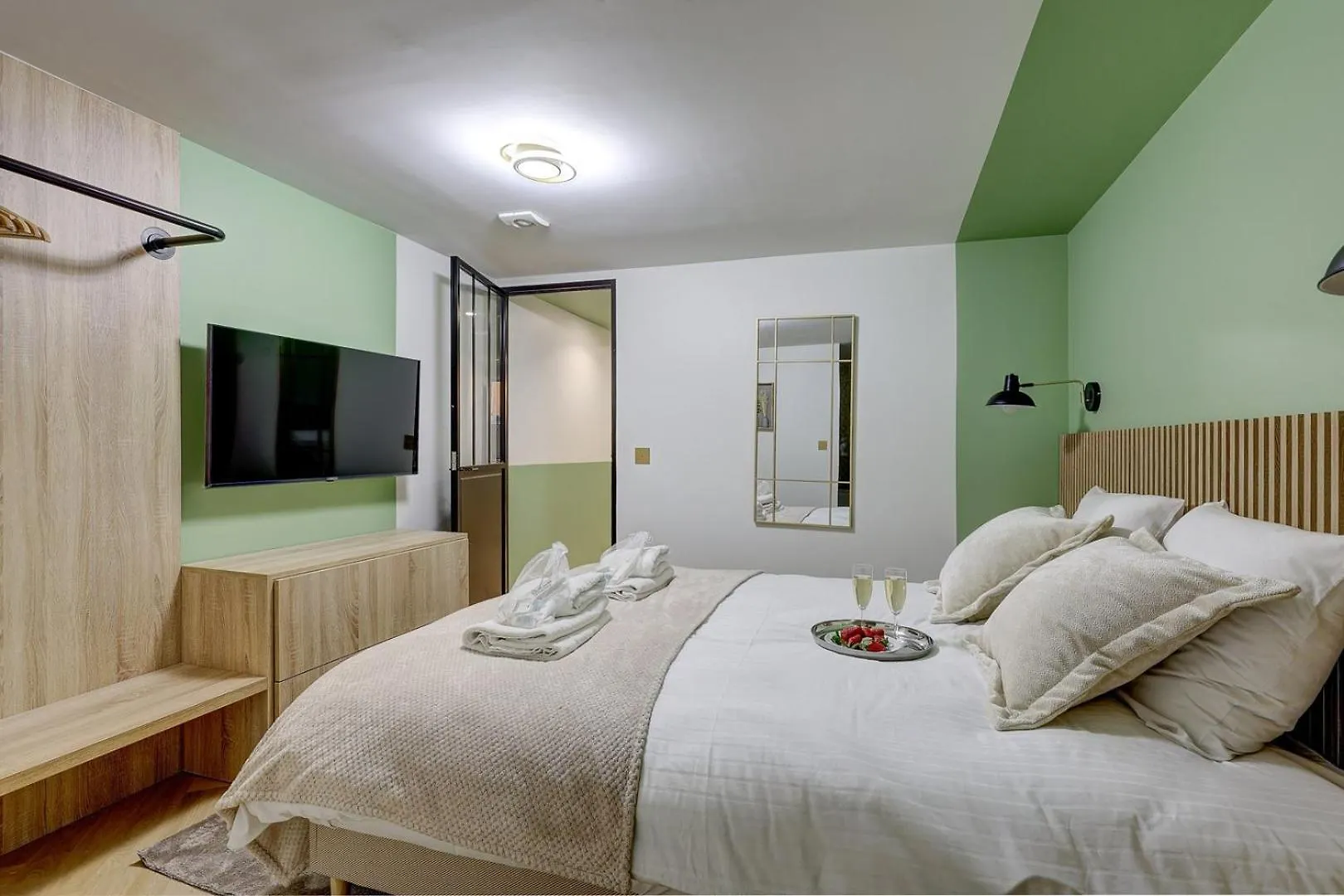 305 Suite Lion - Superb Apartment In Paris 0*,  Fransa